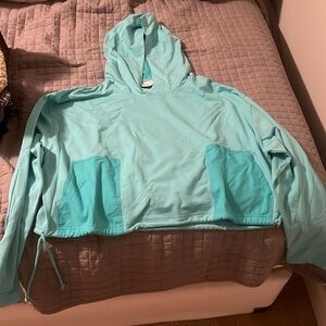 Outdoor voices crop sweatshirt